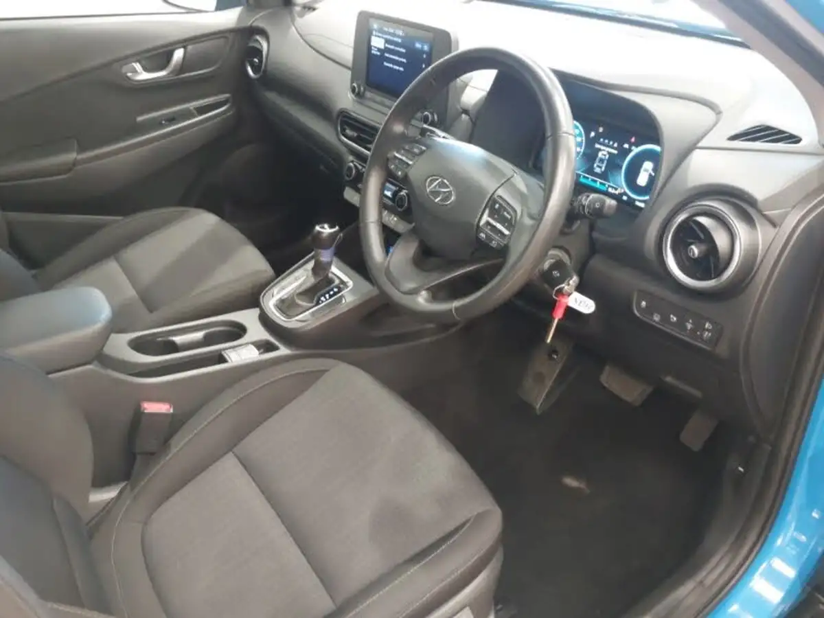 2022-hyundai-kona-16-gdi-se-connect-big-17