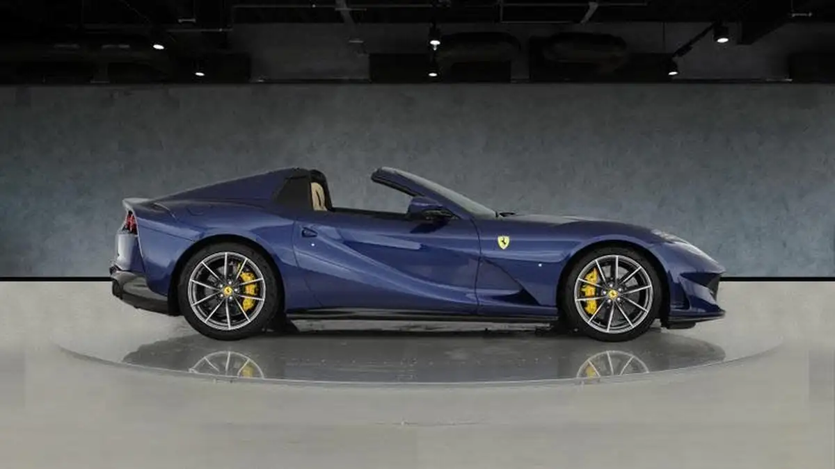 2022-ferrari-812-gts-big-14