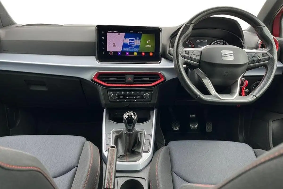 2021-seat-arona-10-tsi-fr-110ps-big-9