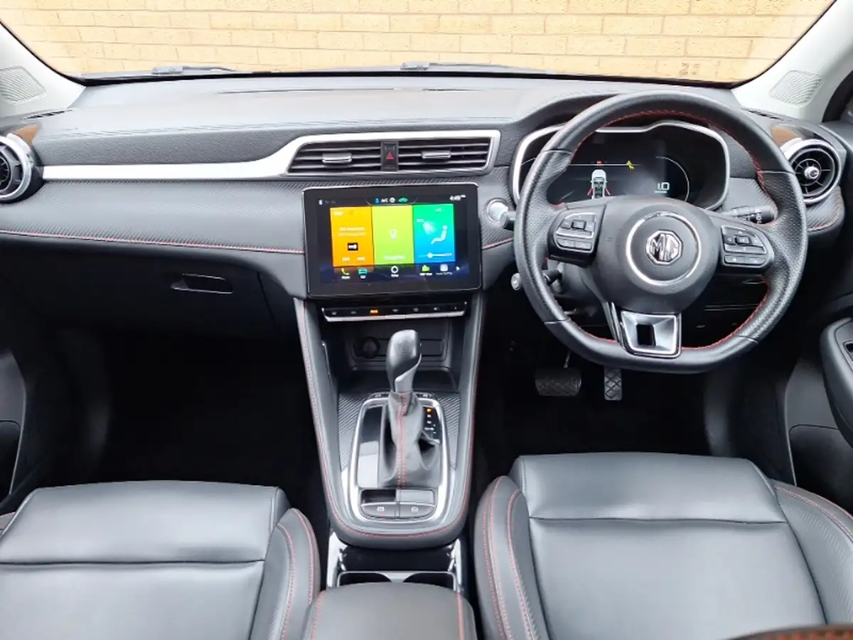 2020-kia-sportage-16-gdi-platinum-edition-big-2