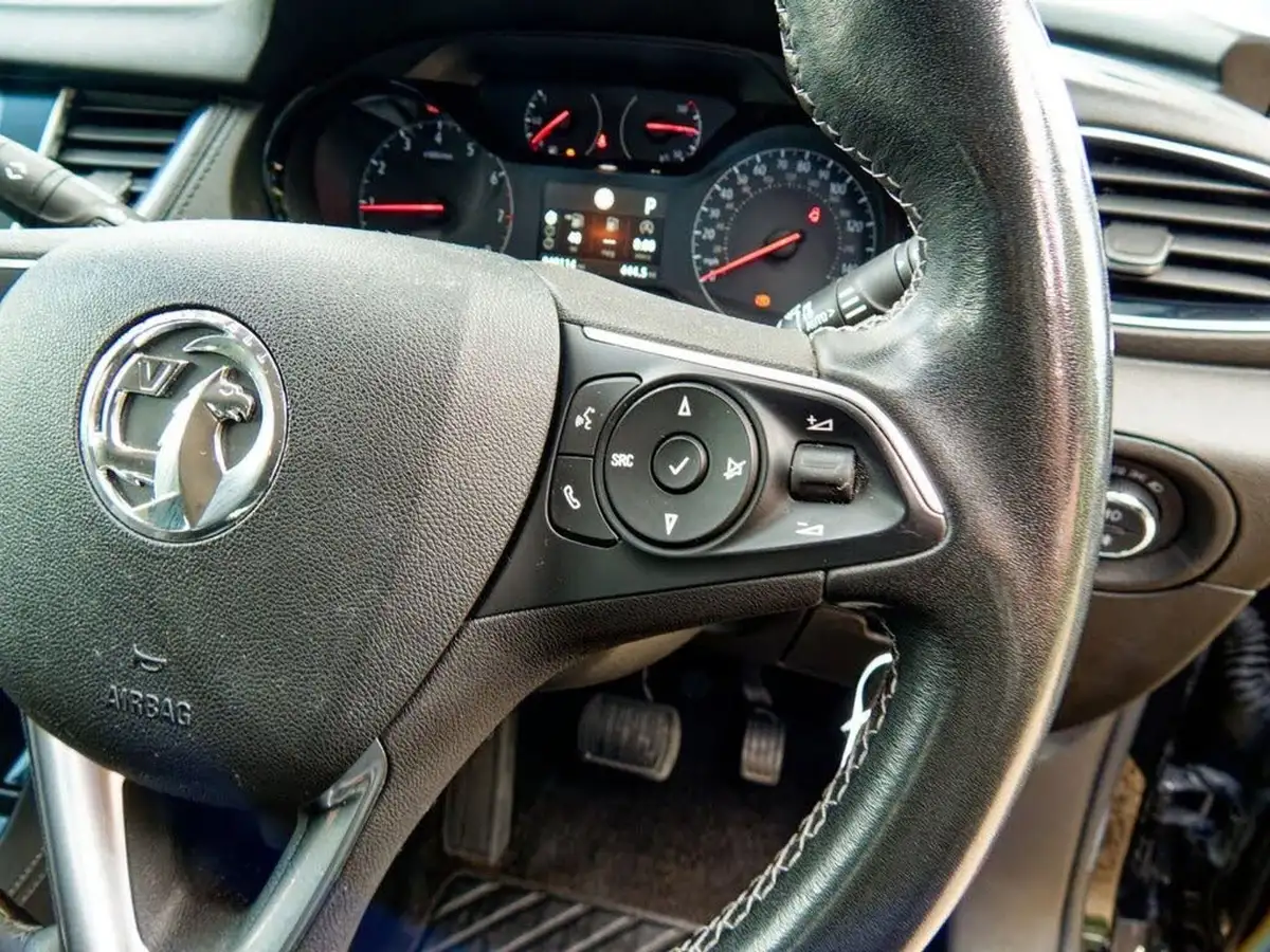 2021-vauxhall-grandland-x-12-sri-nav-auto-big-22