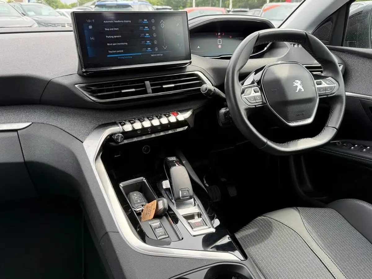2022-peugeot-5008-suv-15-bluehdi-allure-premium-eat8-big-6