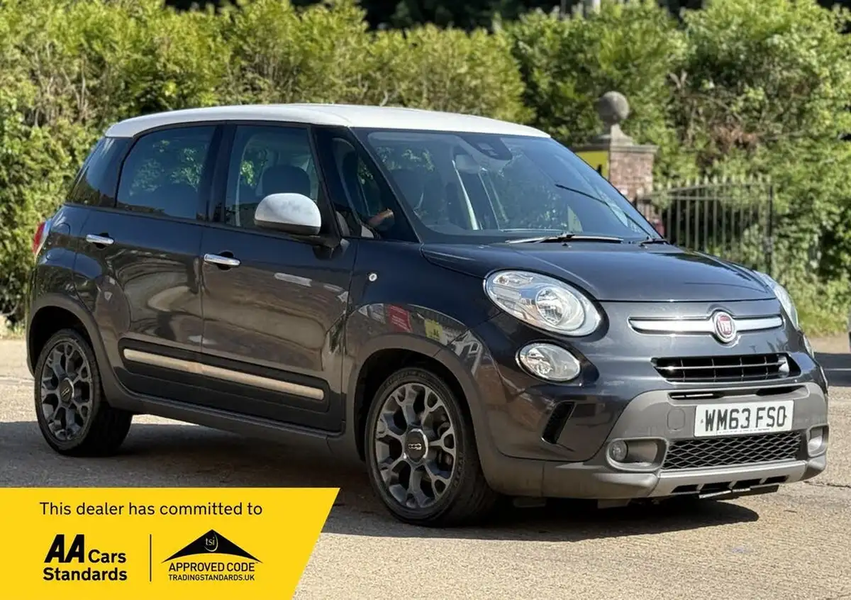 2013-fiat-500l-16-multijet-trekking-big-0