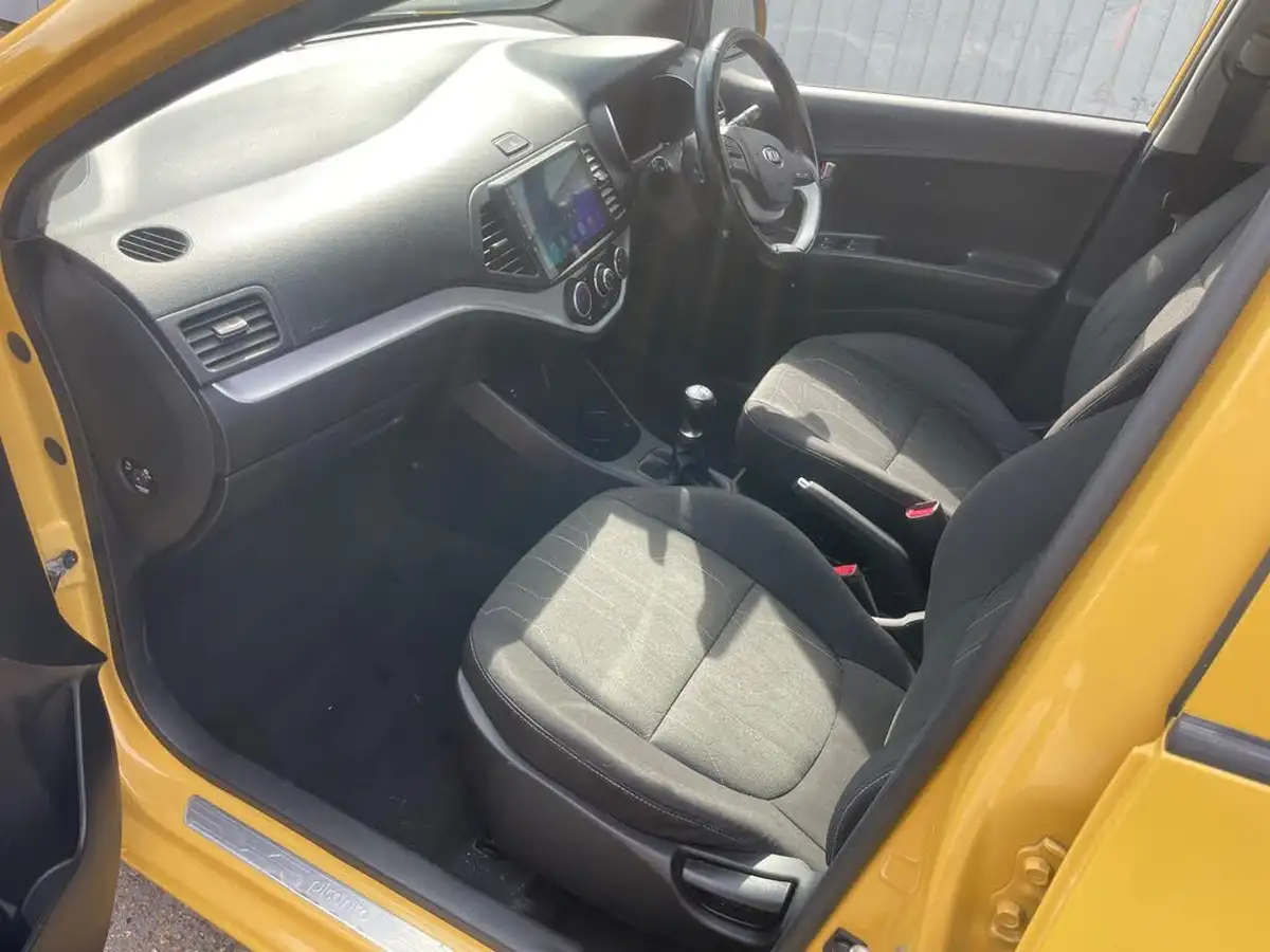 2016-kia-picanto-10-sr7-5d-big-37