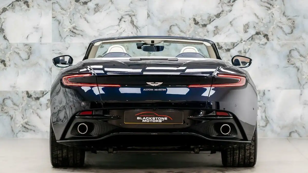 2020-aston-martin-db11-40-v8-503bhp-big-4