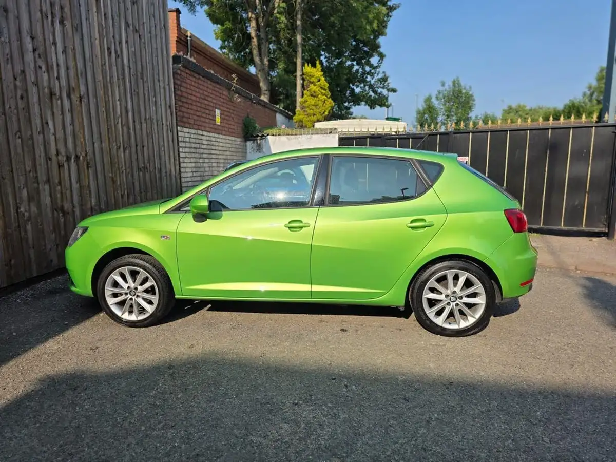 2015-seat-ibiza-14-toca-hatchback-5d-big-7
