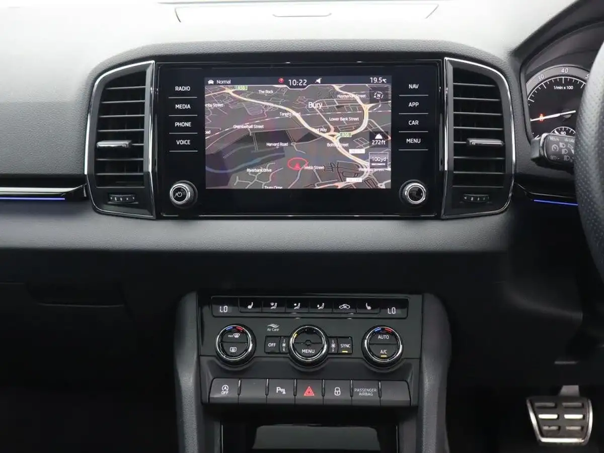 2019-skoda-karoq-15-tsi-sportline-4x4-dsg-big-17