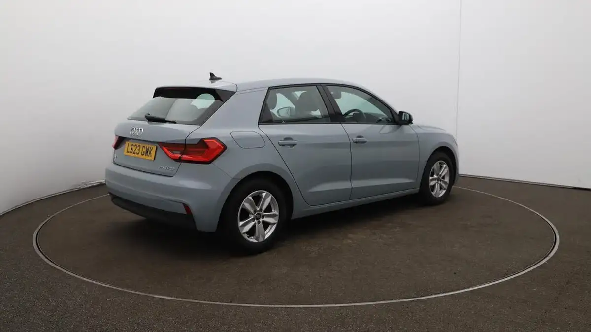 2023-audi-a1-10-25-tfsi-technik-big-51