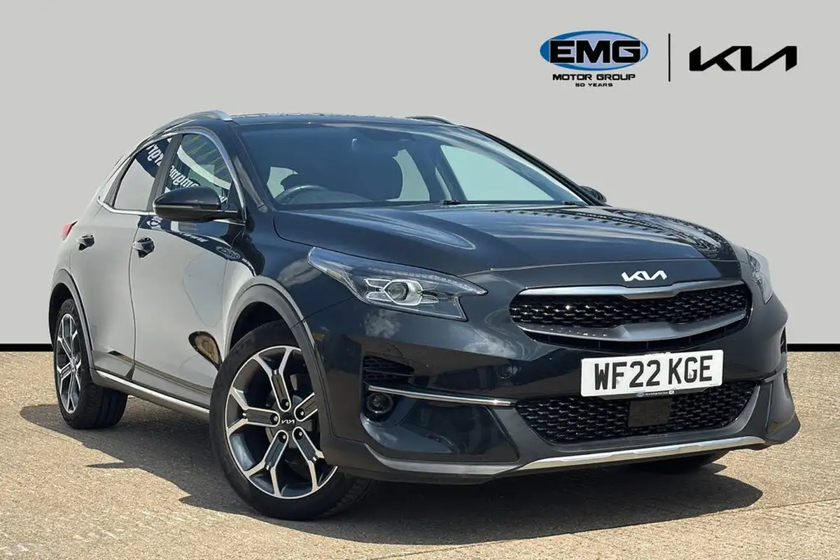 2022-kia-xceed-15-t-gdi-3-big-0
