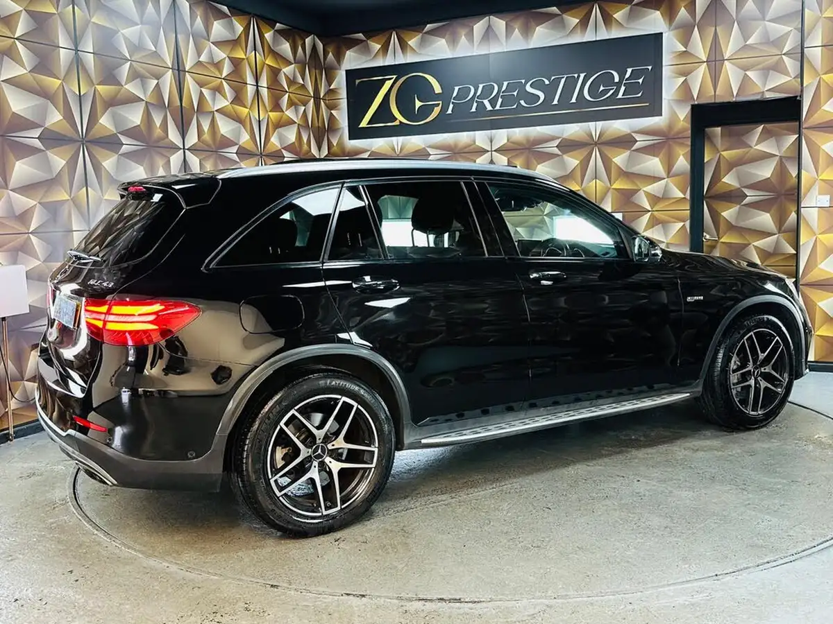 2016-mercedes-benz-glc-class-30-glc-amg-43-premium-plusss-station-wagon-big-39