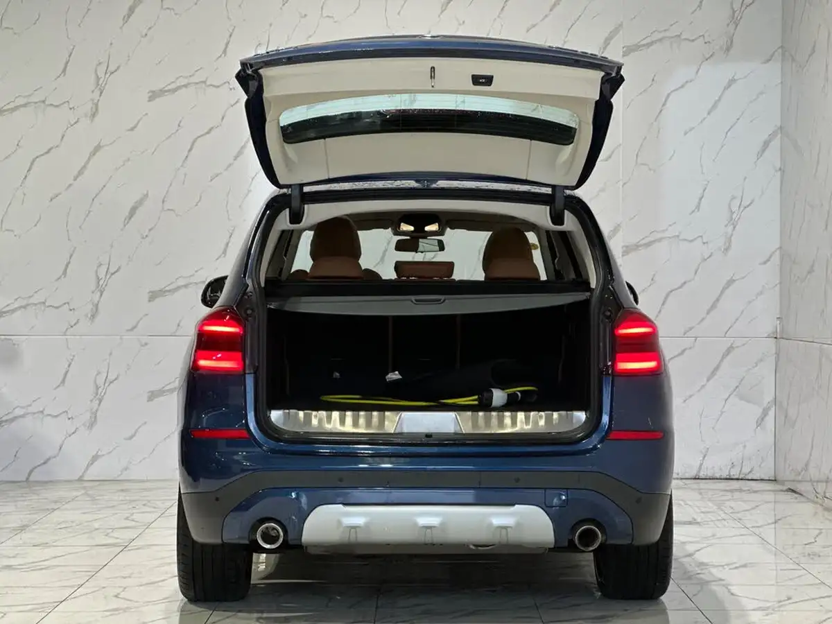 2021-bmw-x3-20-xdrive-30e-xline-big-22