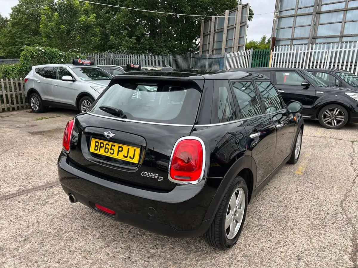 2016-mini-cooper-15td-cooper-d-ss-hatchback-5d-big-6