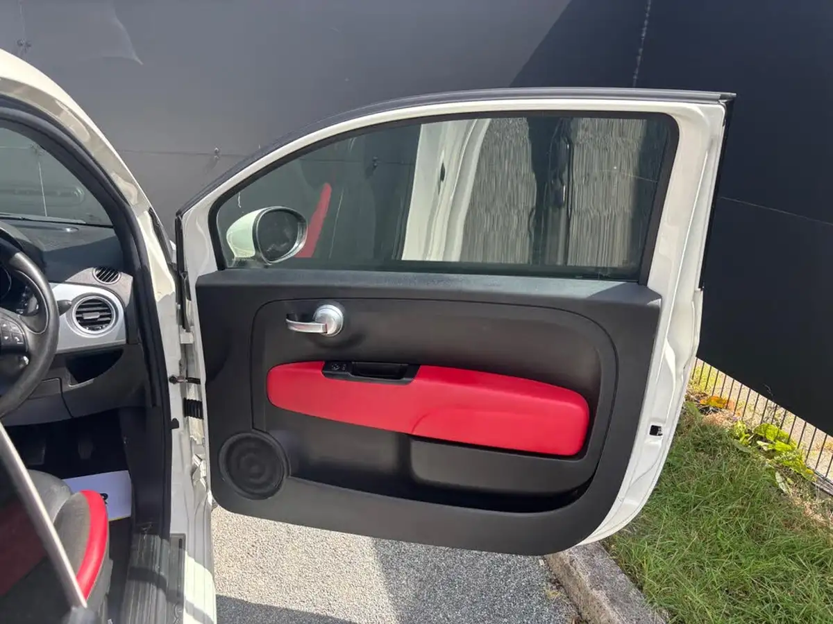 2015-fiat-500-12-s-big-14