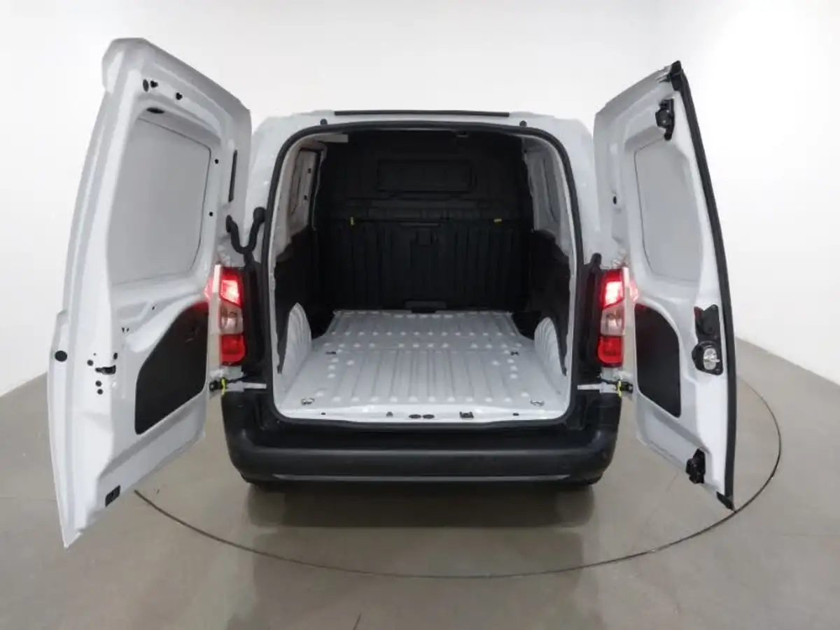 2024-citroen-berlingo-15-bluehdi-m-enterprise-100pseu6e-big-7