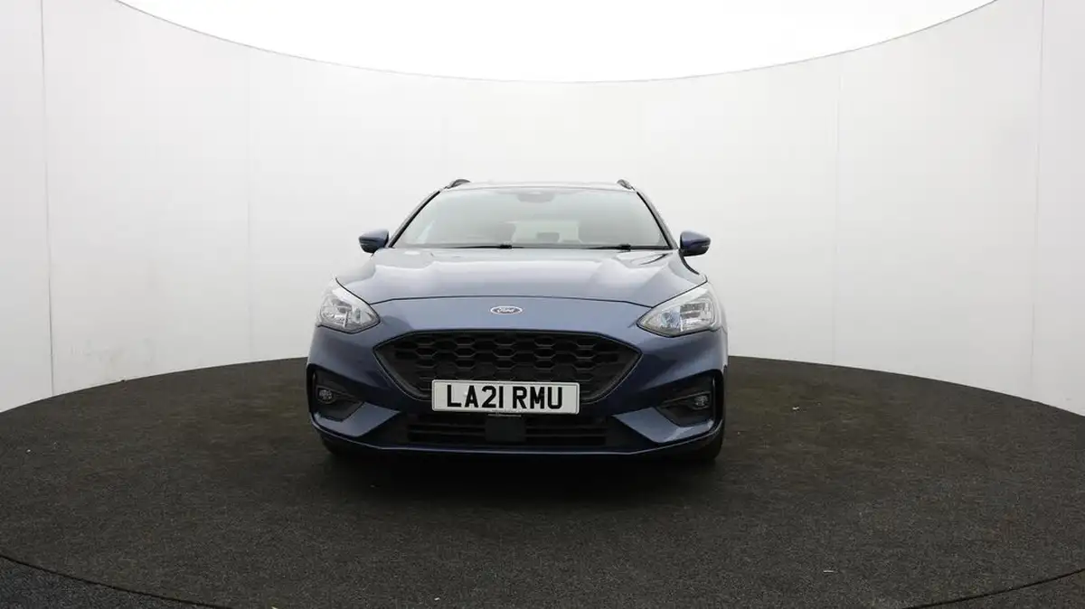 2021-ford-focus-15-st-line-estate-big-55
