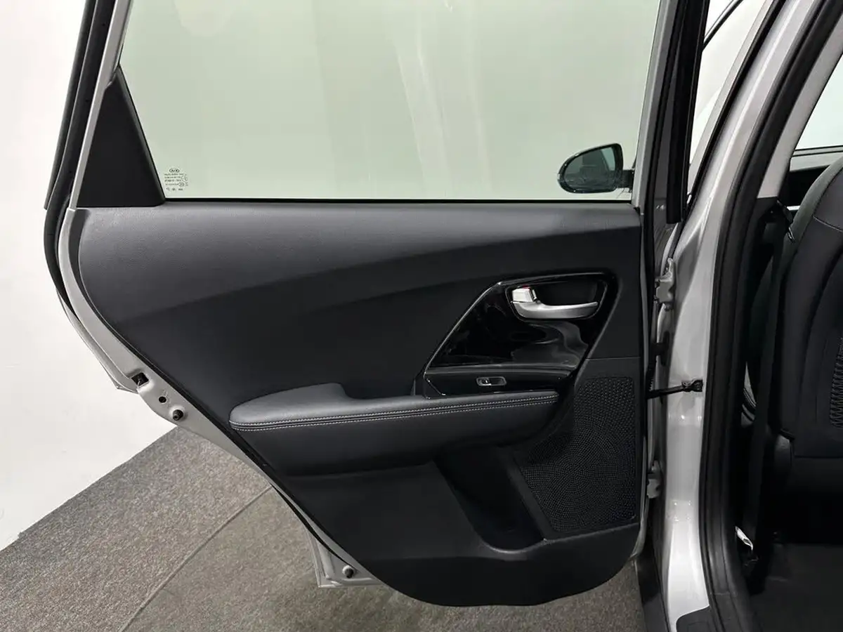 2021-kia-niro-16-gdi-2-big-36