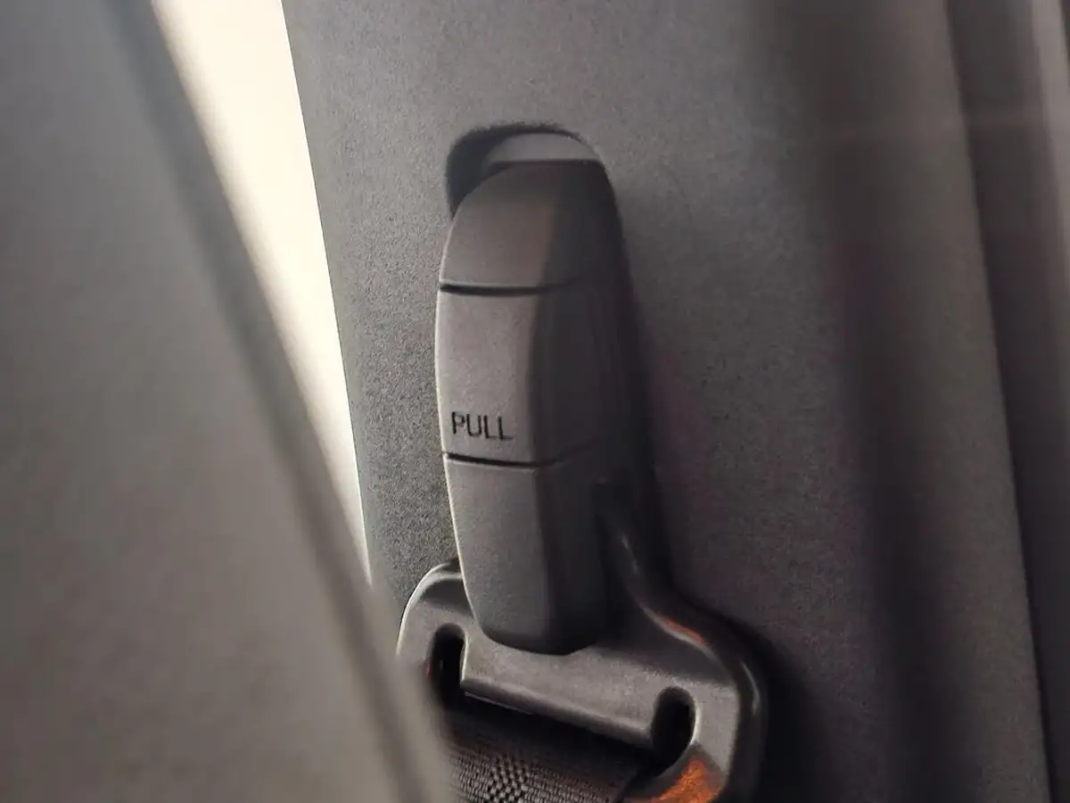 2019-nissan-leaf-e-n-connecta-big-44