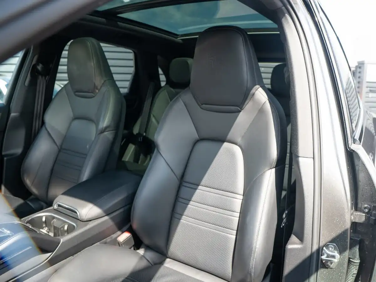 2019-porsche-cayenne-30-v6-station-wagon-big-7
