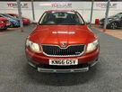 2016-skoda-octavia-20tdi-scout-184ps-dsg-small-32