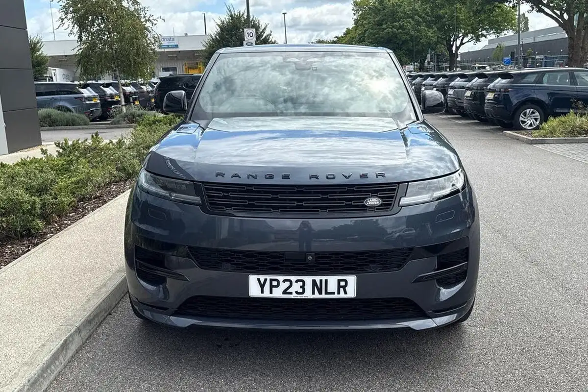 2023-land-rover-range-rover-sport-30-p400-dynamic-se-big-18
