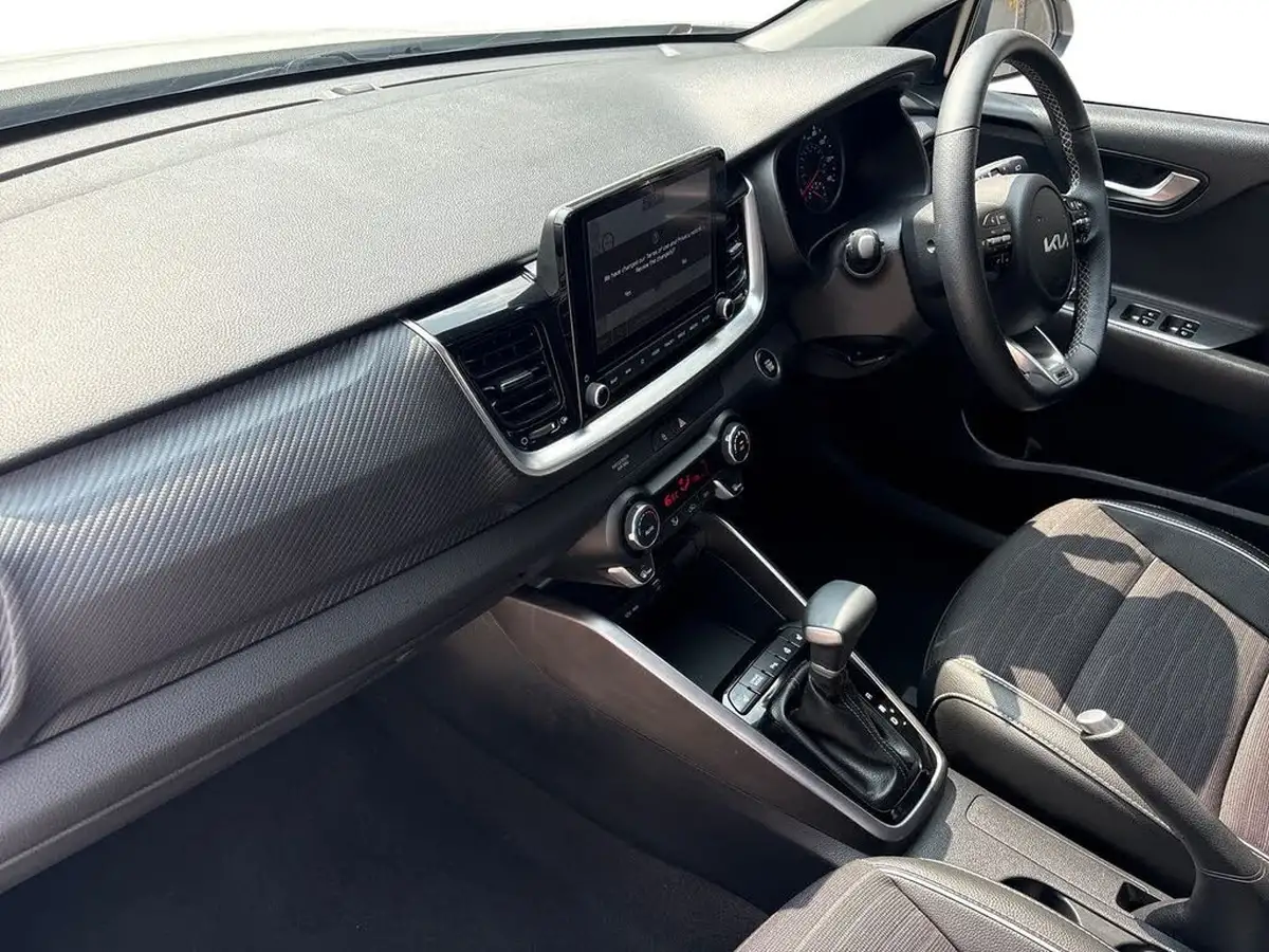 2024-kia-stonic-10-t-gdi-gt-line-s-98bhp-dct-big-7