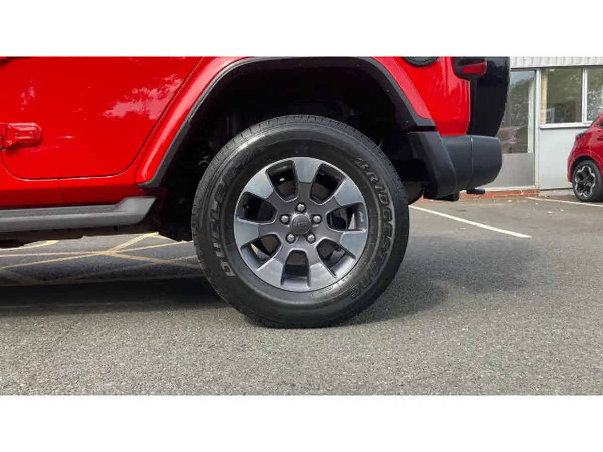 2021-jeep-wrangler-20-gme-overland-5d-big-6