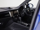 2025-porsche-macan-20-small-35