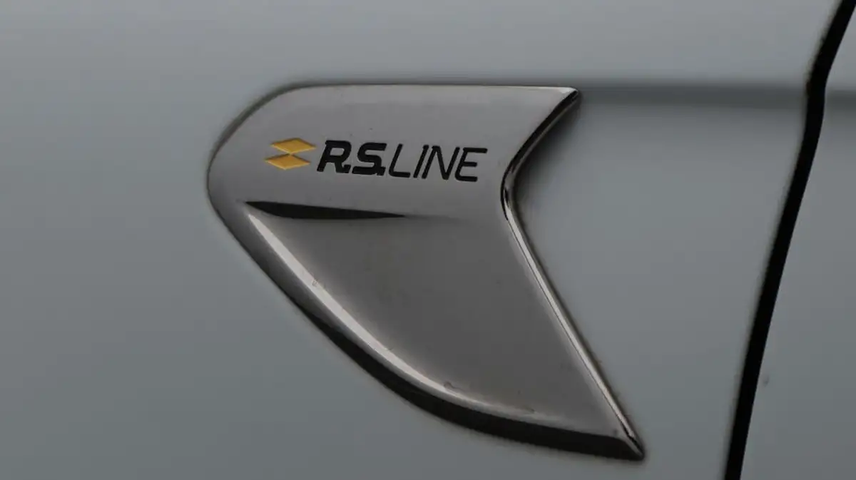 2021-renault-clio-10-tce-rs-line-90ps-big-20