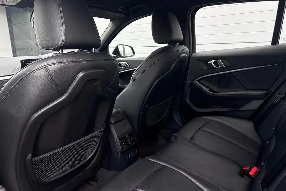 2021-bmw-1-series-15-118i-m-sport-lcp-big-31