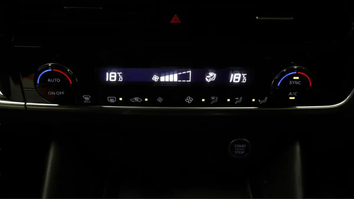 2022-nissan-qashqai-13-dig-t-n-connecta-140ps-big-12