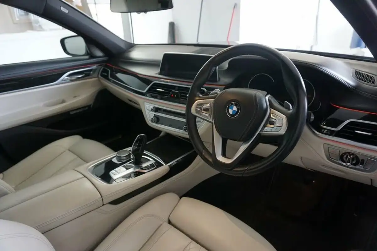 2016-bmw-7-series-30td-740d-m-sport-big-18