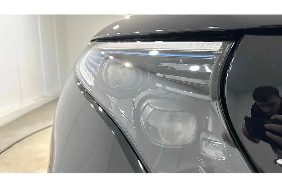 2021-mercedes-benz-eqc-e-eqc-400-amg-line-premium-plus-big-17