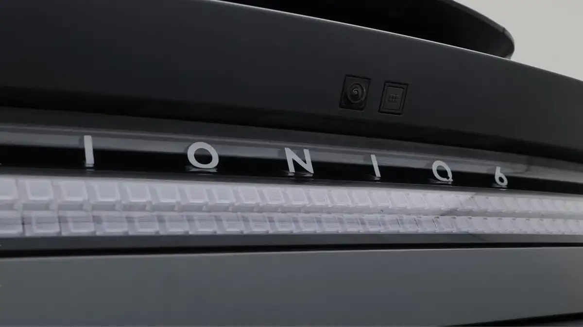 2024-hyundai-ioniq-6-e-ultimate-325ps-dual-motor-awd-big-23