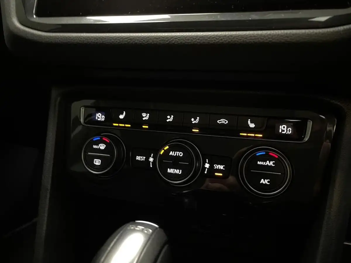 2019-volkswagen-tiguan-20-tsi-sel-190ps-dsg-big-27