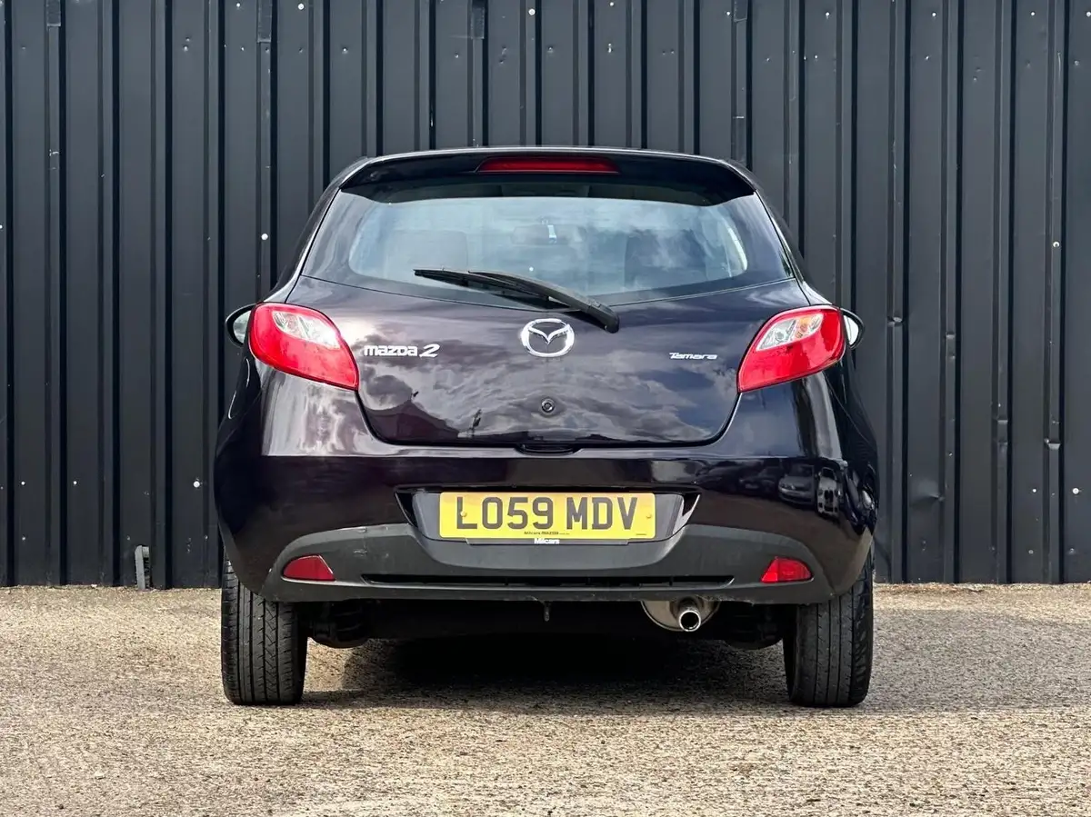 2009-mazda-mazda2-13-tamura-3d-big-6