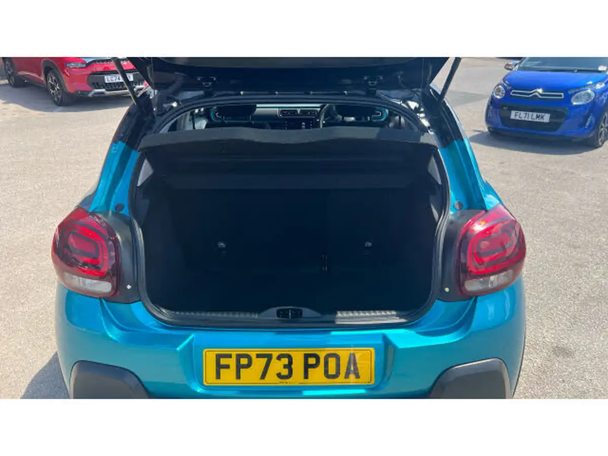 2023-citroen-c3-12-puretech-shine-plus-110ps-ss-eat6-big-3