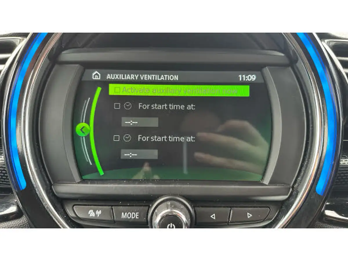 2018-mini-clubman-20td-cooper-sd-sport-auto-big-44