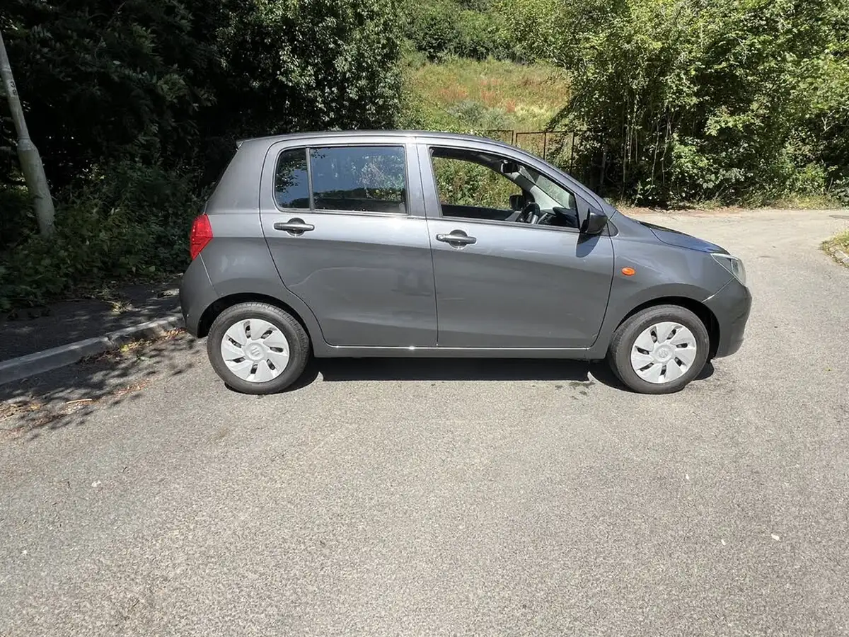 2017-suzuki-celerio-10-sz2-big-4