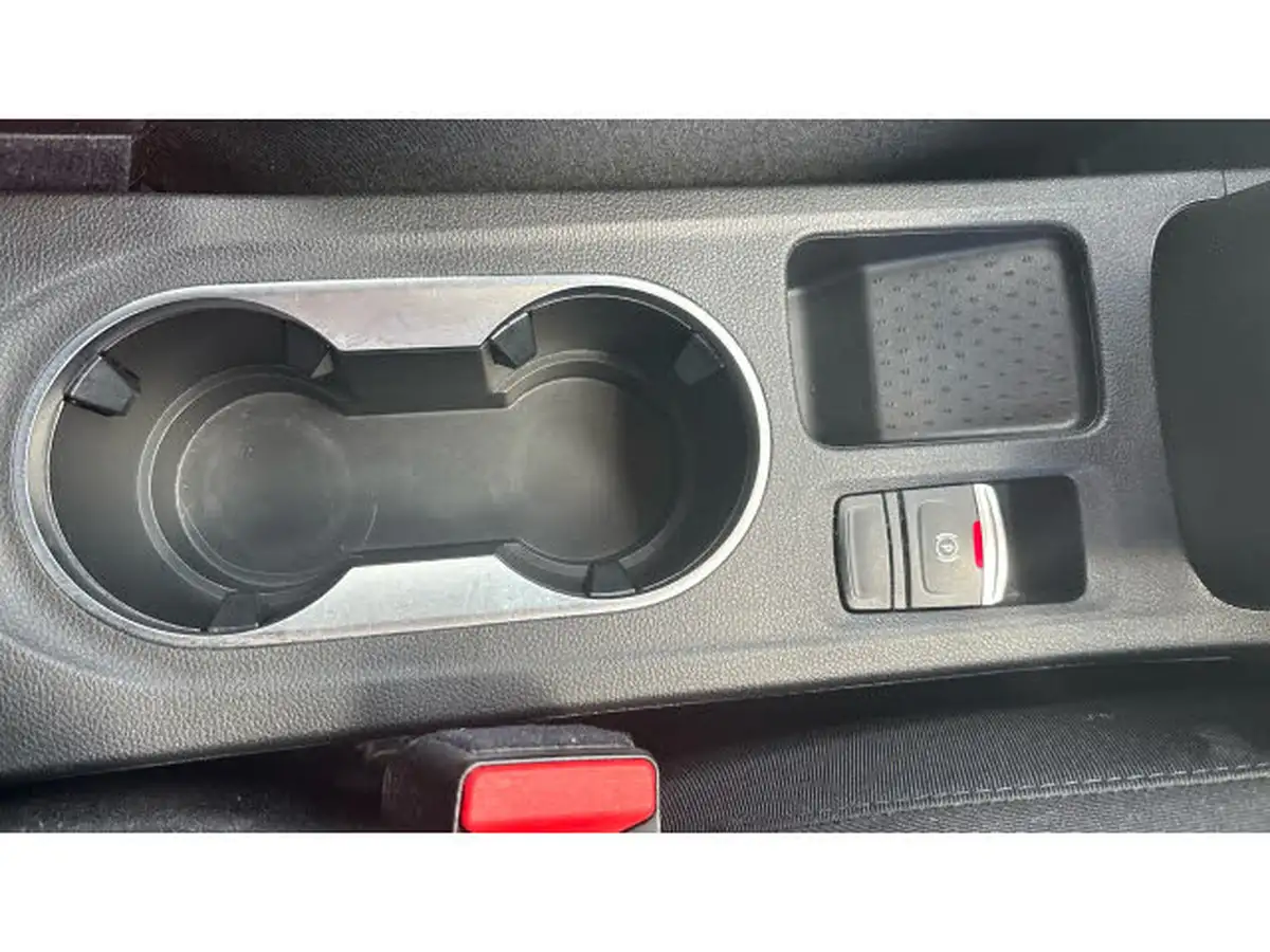 2021-renault-captur-10-tce-iconic-90ps-big-29