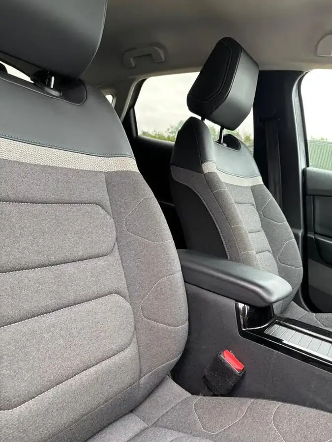2022-citroen-c4-12-puretech-shine-130ps-big-42
