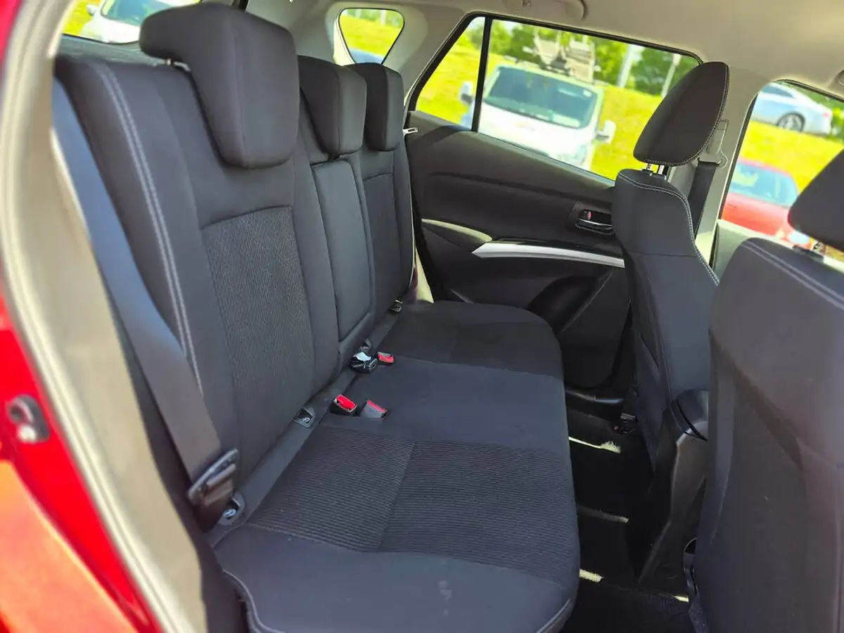 2020-suzuki-s-cross-14-boosterjet-sz-t-big-11