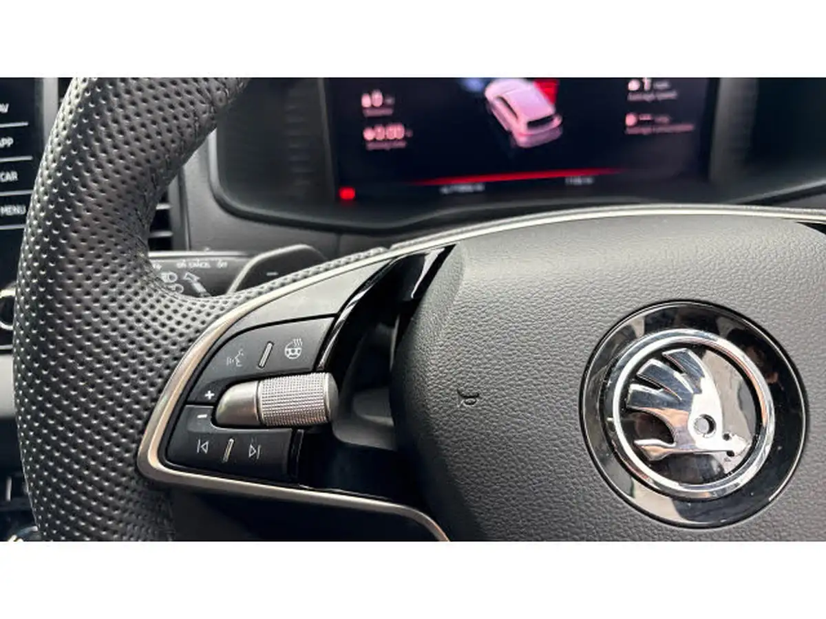 2024-skoda-karoq-15-tsi-sportline-dsg-big-16