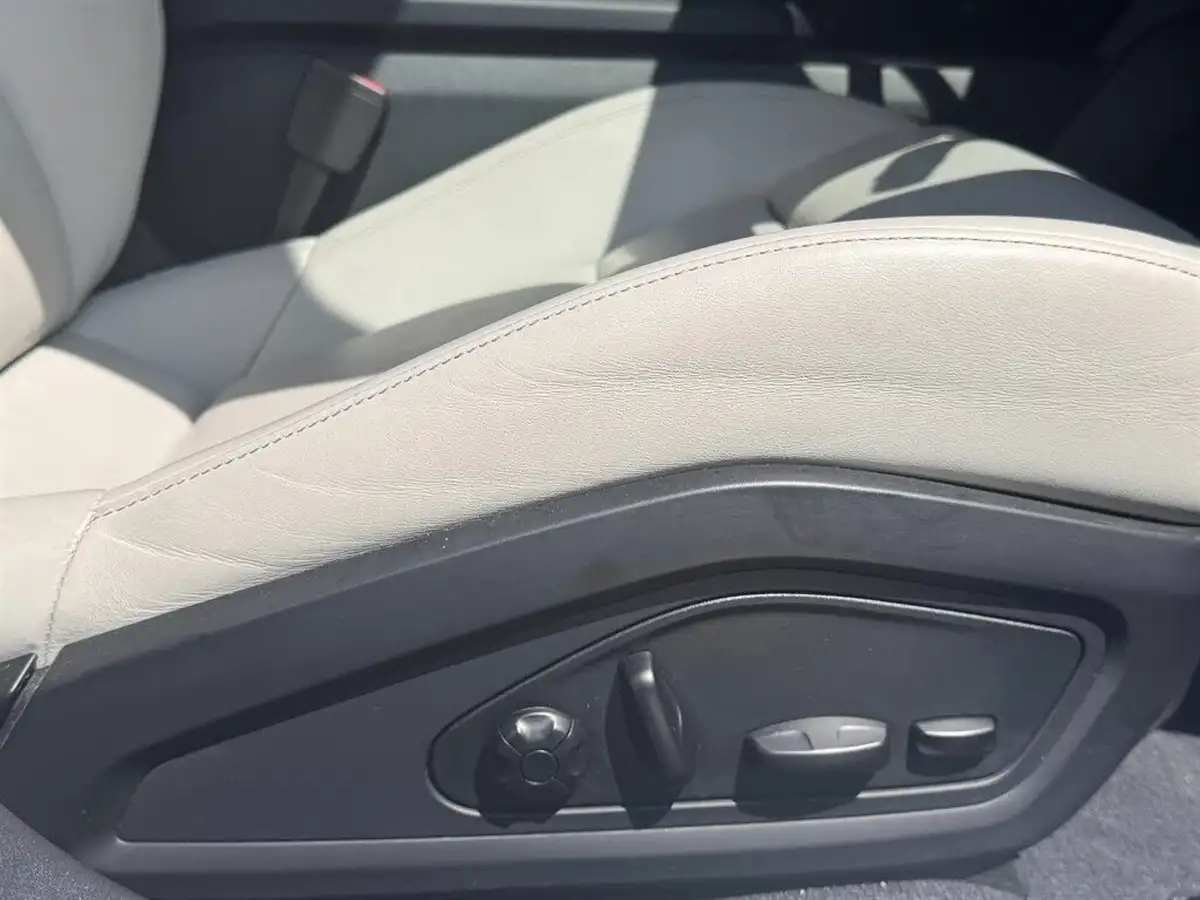 2020-porsche-taycan-e-4s-571ps-performance-battery-plus-big-9