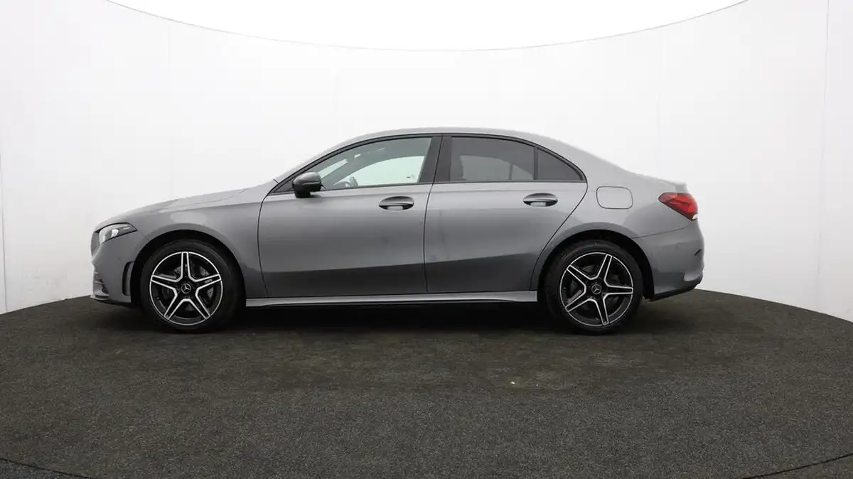 2021-mercedes-benz-a-class-20-a250-amg-line-executive-edition-saloon-4d-big-71