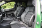 2018-porsche-macan-small-19