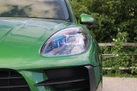 2018-porsche-macan-small-43