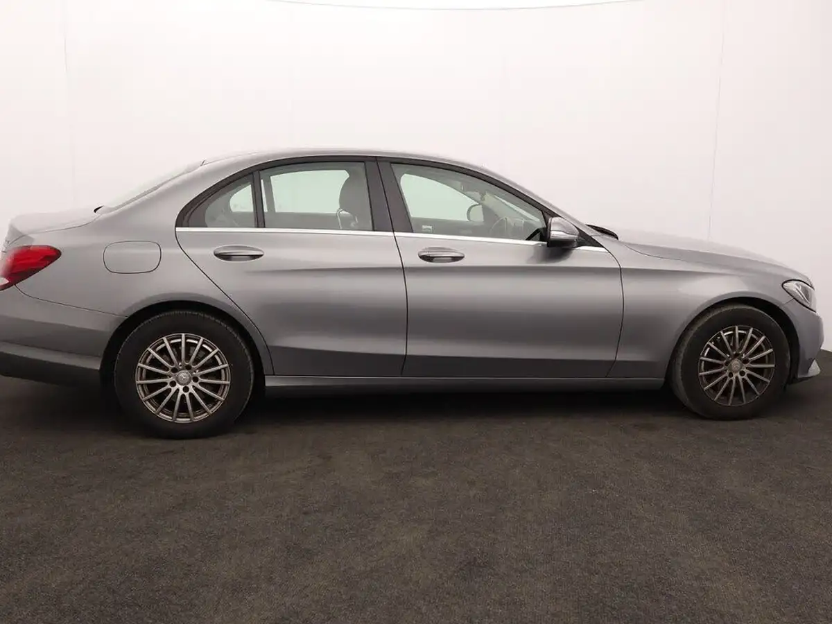 2015-mercedes-benz-c-class-21cdi-c220-se-executivess-saloon-4d-big-10
