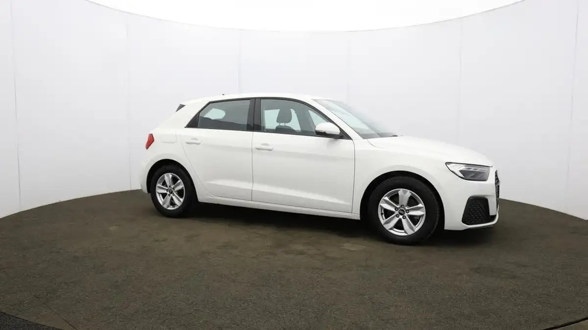 2021-audi-a1-10-30-tfsi-technik-110ps-big-43