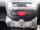 2011-toyota-aygo-10-aygo-ice-5d-small-8