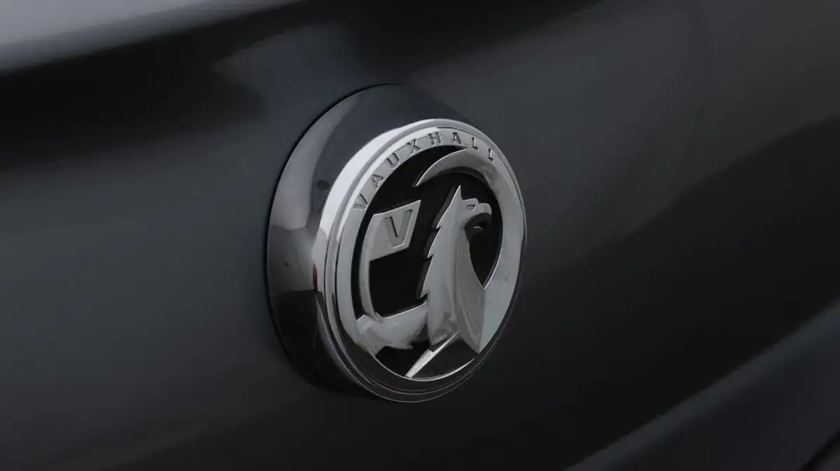 2019-vauxhall-corsa-14i-griffin-75ps-5d-big-20